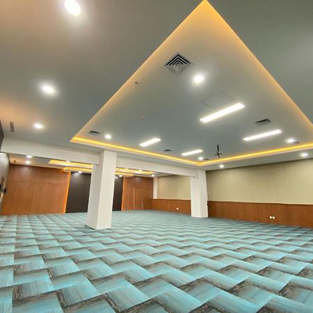 Daima Suites Margonda Depok Eksteriør bilde